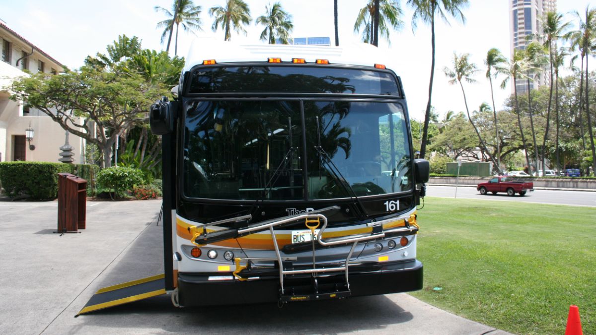 Honolulu Passengers Get a New Ride with HybriDrive®