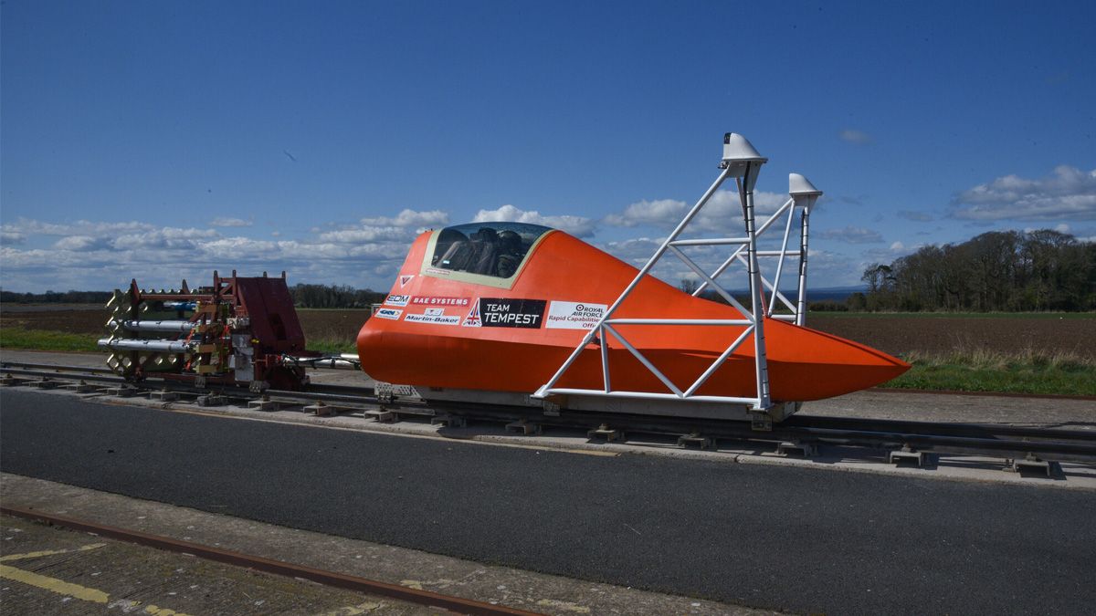 UK industry reveals advanced technologies for next generation flying ...