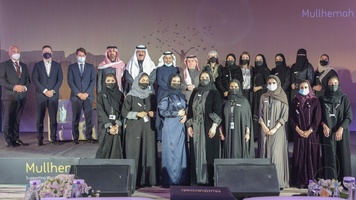 Group image taken at Mullhemah launch