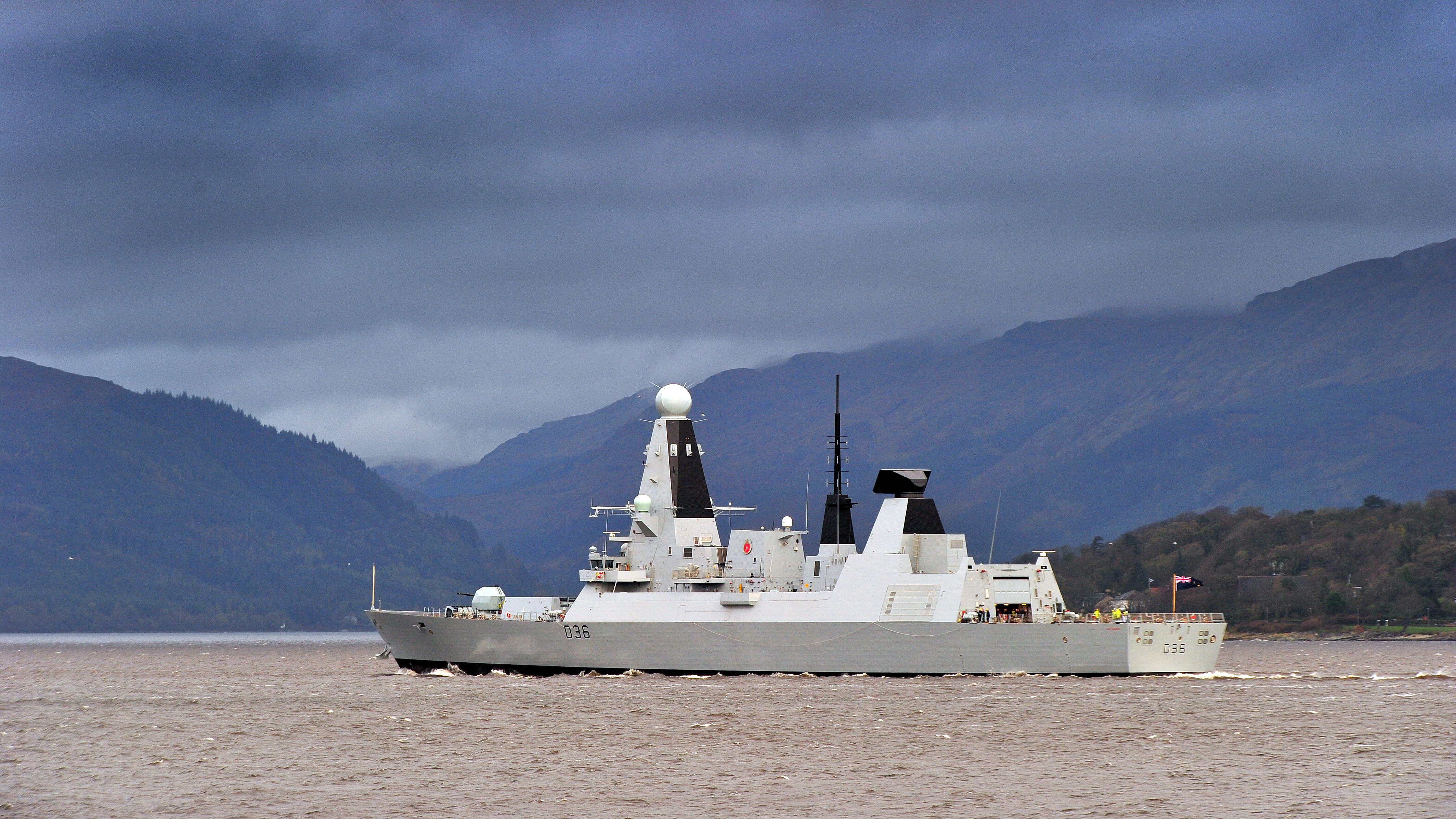 Defender departs on stage 1.1 sea trials