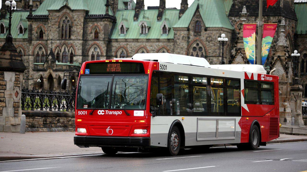 Daimler Orion VII bus powered by BAE Systems series propulsion system