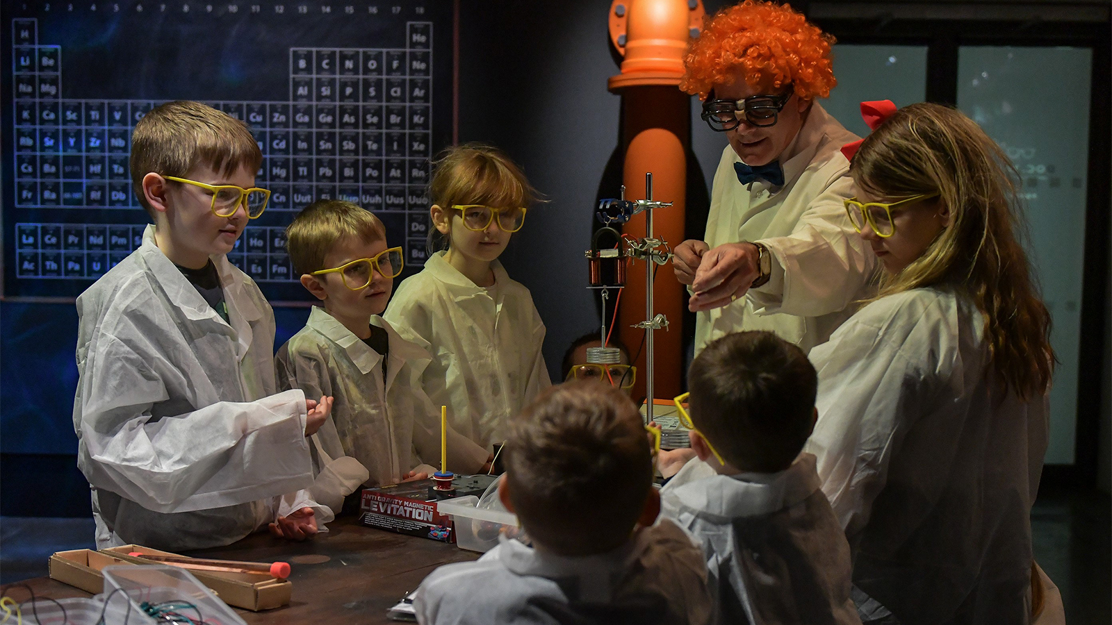 We support and volunteer with nonprofit organizations who are inspiring students through innovative STEM education experiences. 