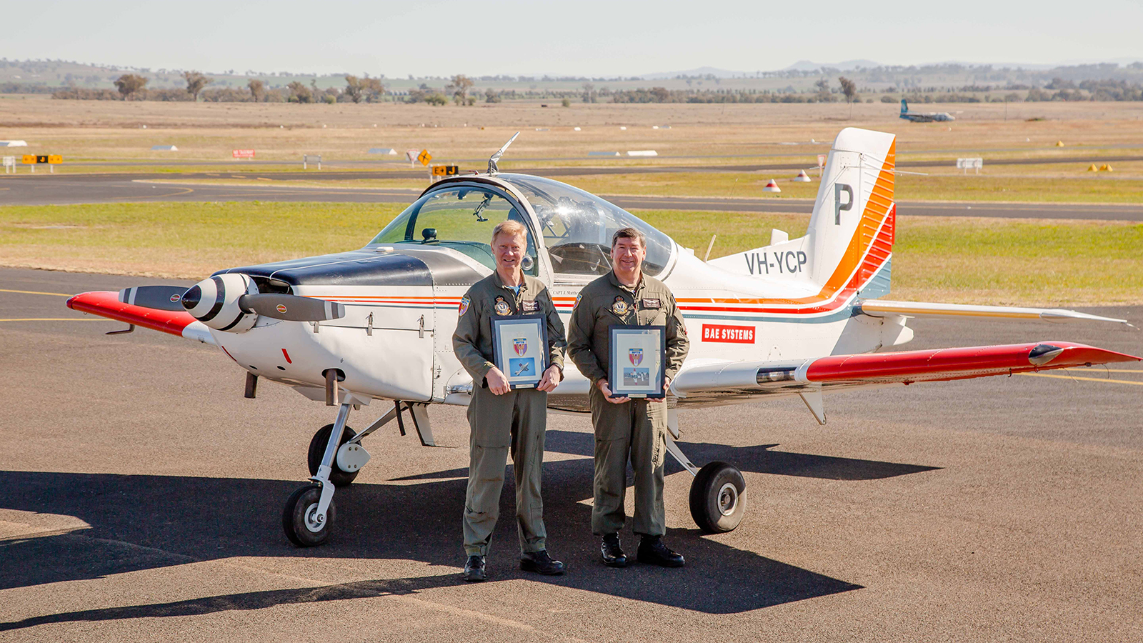 Tamworth flight training 10,000 hours milestone.