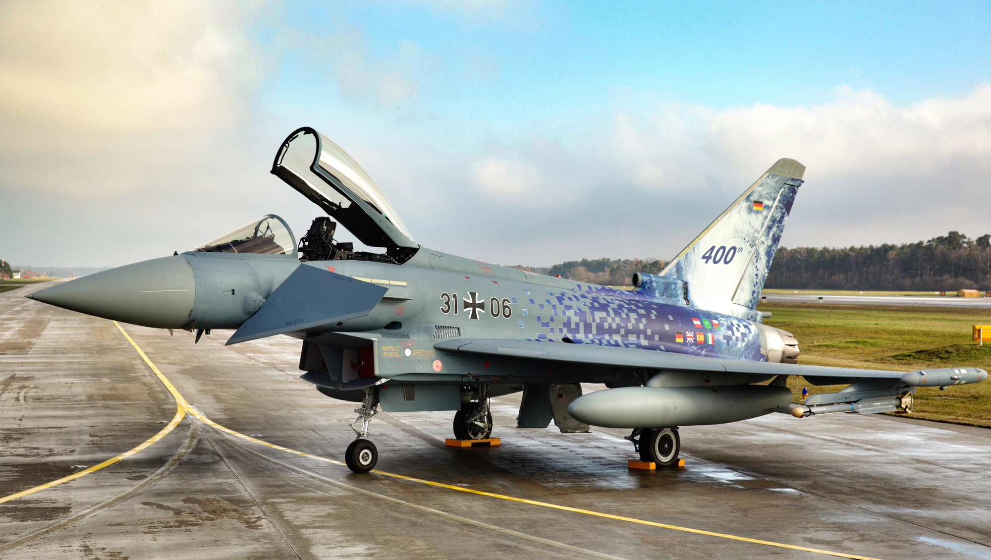 The German Air Force takes delivery of the 400th aircraft during special ceremony at Cassidian’s Military Air Systems Center in Manching, Southern Germany.