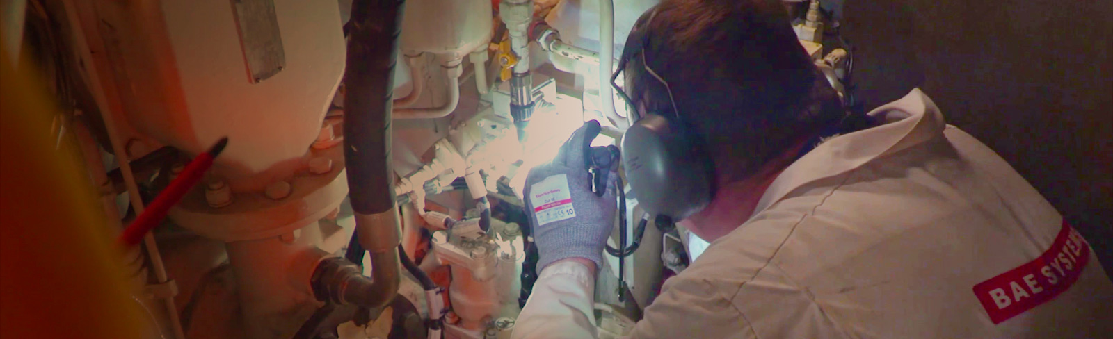 Image banner - Equipment management_2 1600x488