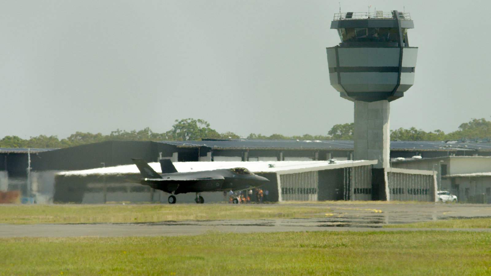 The first F-35 aircraft to arrive at RAAF Base Williamtown.