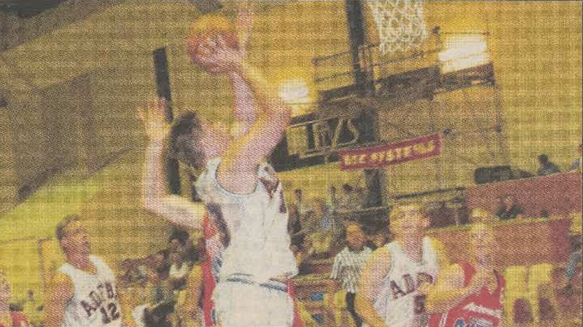 2001 Canberra Cannons vs ADF basketball match sponsored by BAE Systems Australia | Credit: Navy News