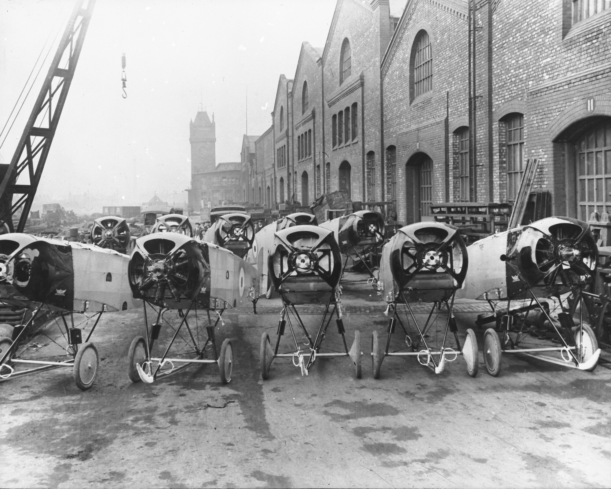 Avro 504 production at Newton Heath, c. 1913.