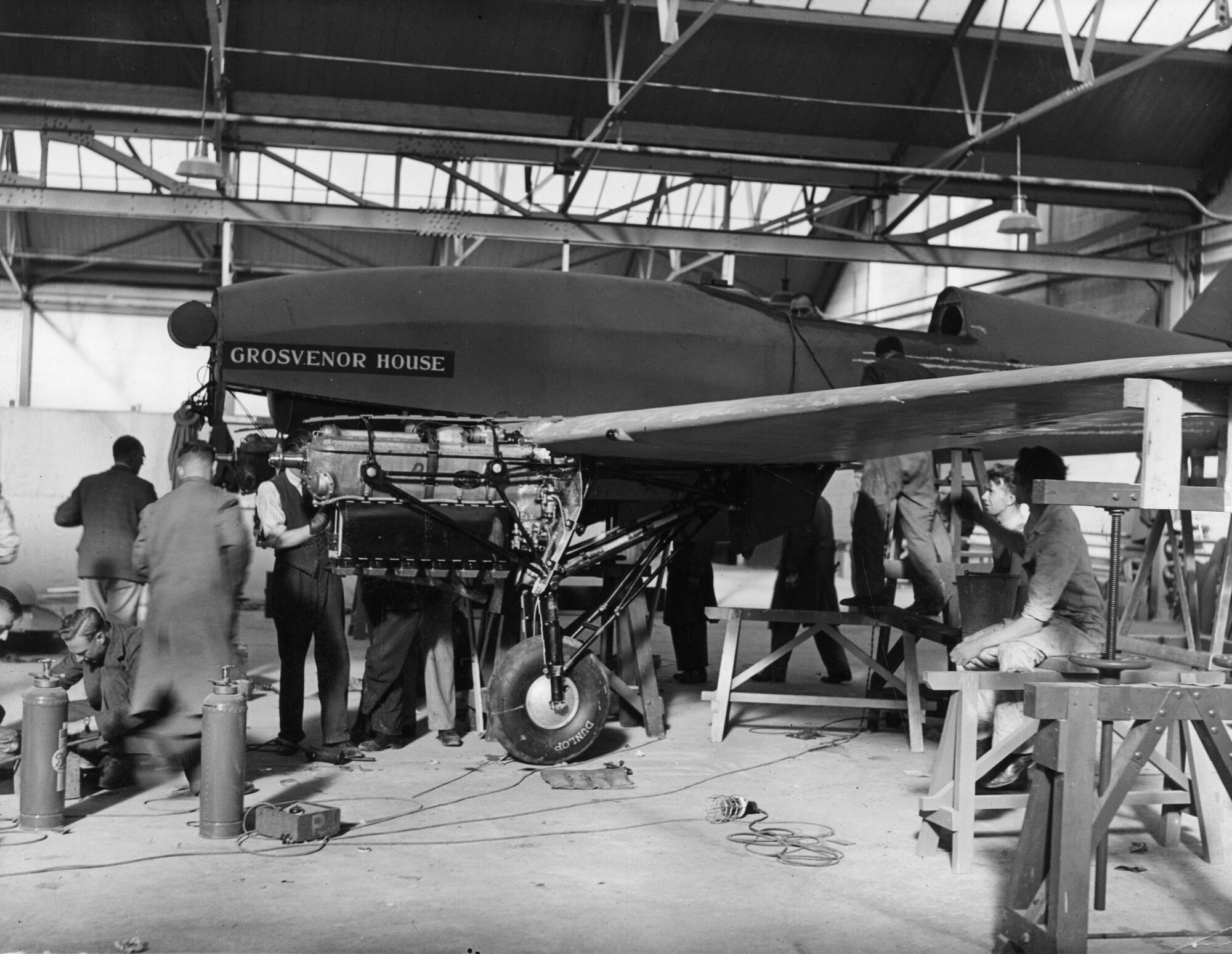 de Havilland DH.88 Comet Racer (G-ACSS) Grosvenor House, production view, 1934.