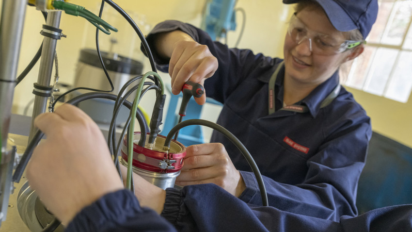 Acoustic Resonant Mixing