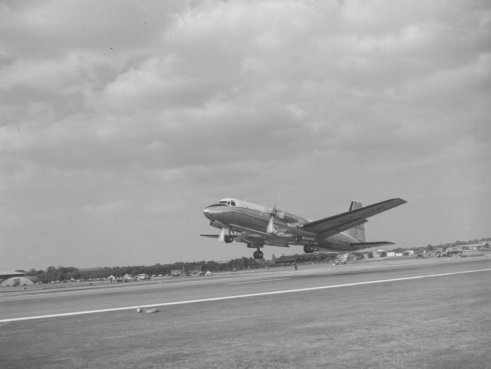 First production HS.748 (G-ARMV) taking off at the SBAC Farnborough Air Show, September 1961.