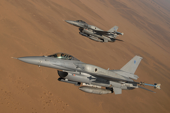 F-16 in Oman