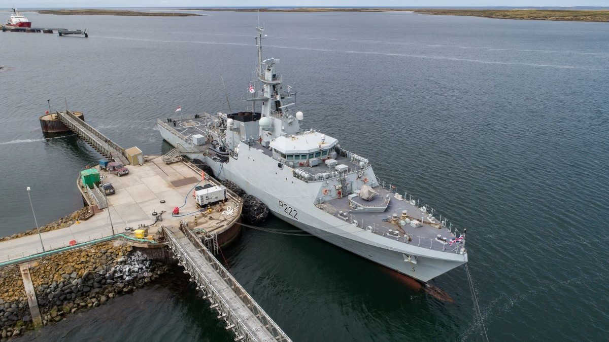 Image - HMS Forth at Berth in Mare Harbour (credit: Royal Navy Library. Contains public sector information licensed under the Open Government Licence v3.0.