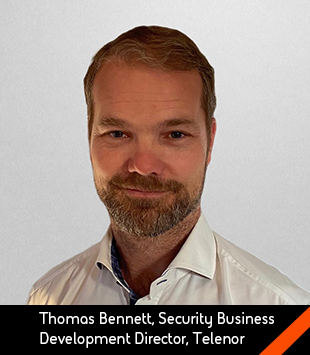Thomas Bennett headshot