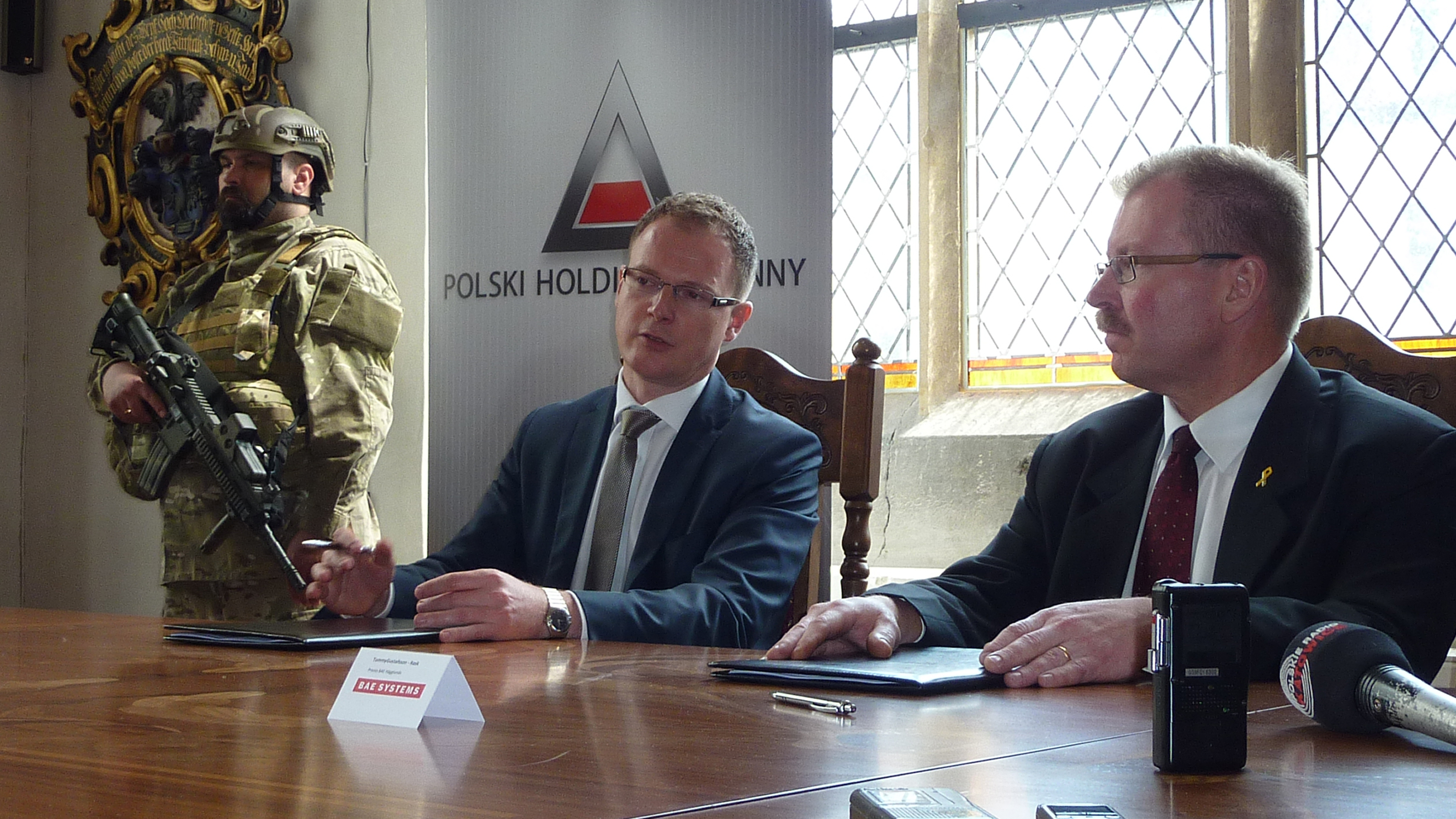 BAE Systems and Polish Defence Holding have joined forces to offer new tracked armored combat vehicles for a top-priority Polish military program under an exclusive teaming agreement.