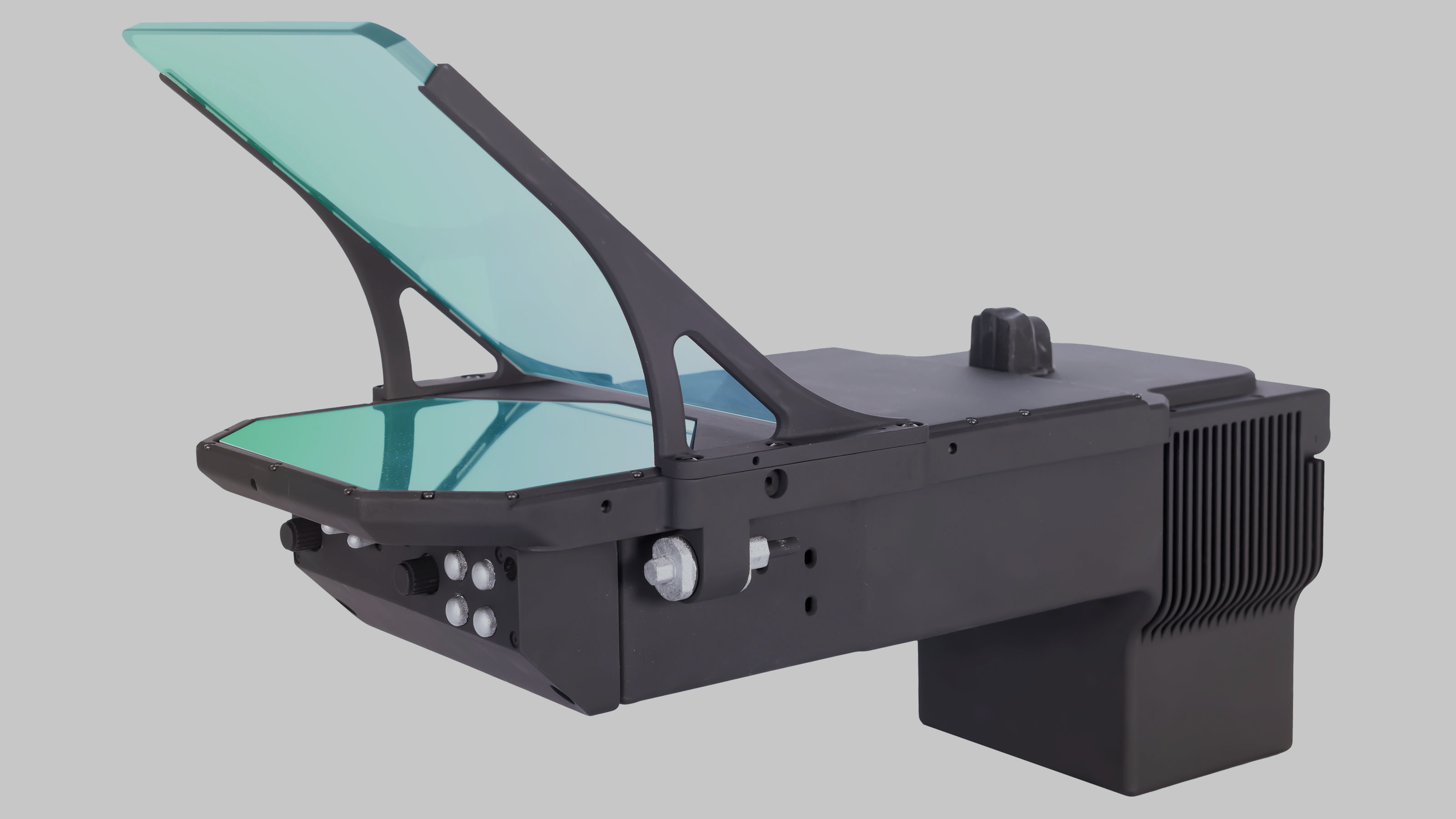 Compact, low profile, LiteHUD™ (left) next to an F-16 HUD