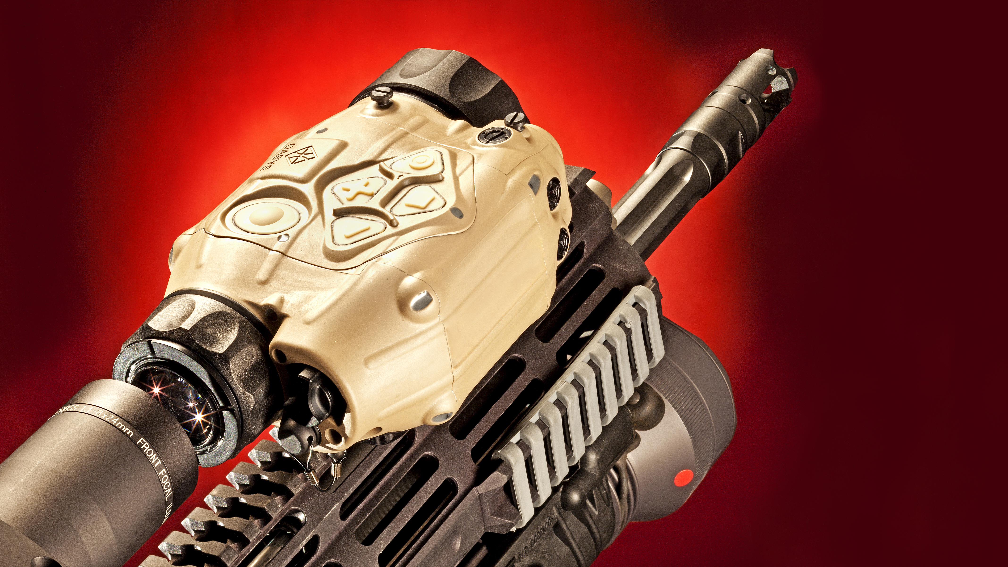 BAE Systems OASYS’ StalkIR® is the first palm-sized hybrid thermal mono-sight.