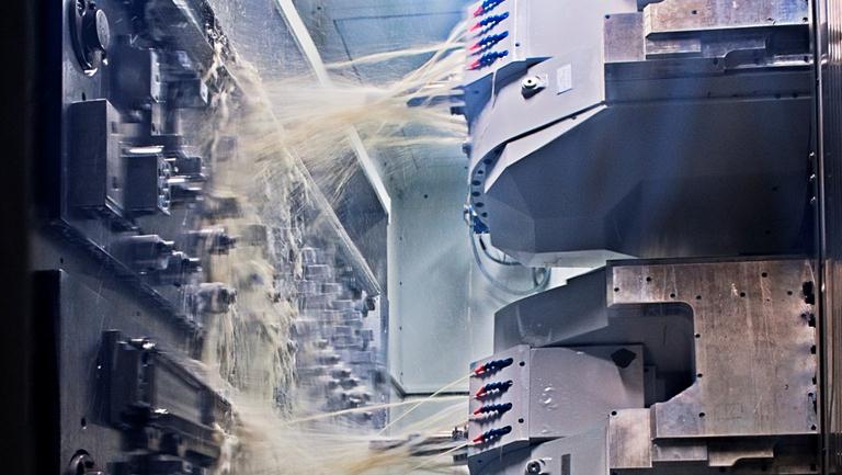 F35 Long Spar Longeron machine