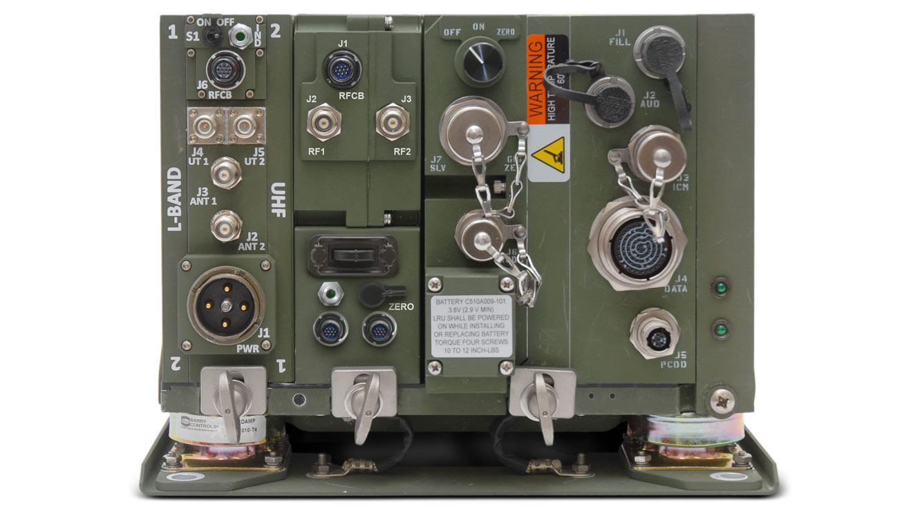 he Phoenix™-2C tactical radios enable communications at more than 20 kilometers, double the mid-tier network requirement.