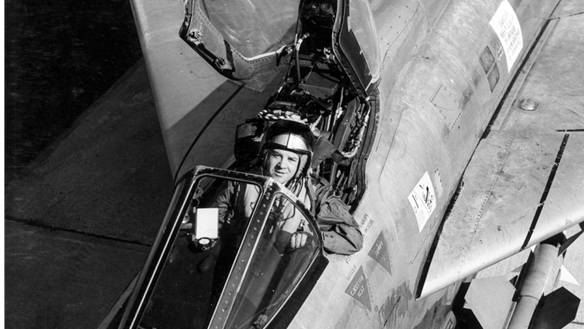 Beamont in Lightning cockpit