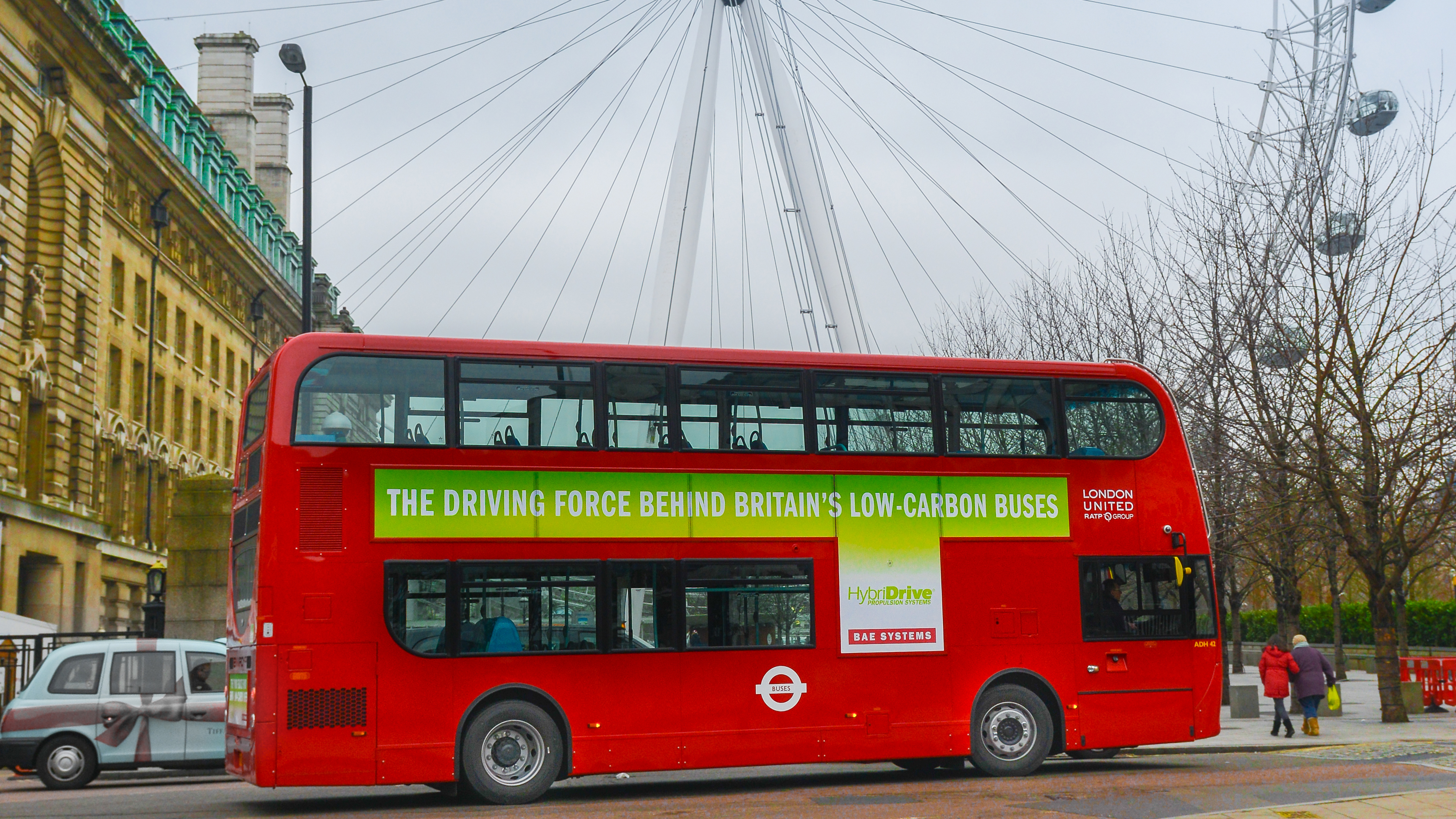 A London United bus powered by Series propulsion, passes the London Eye