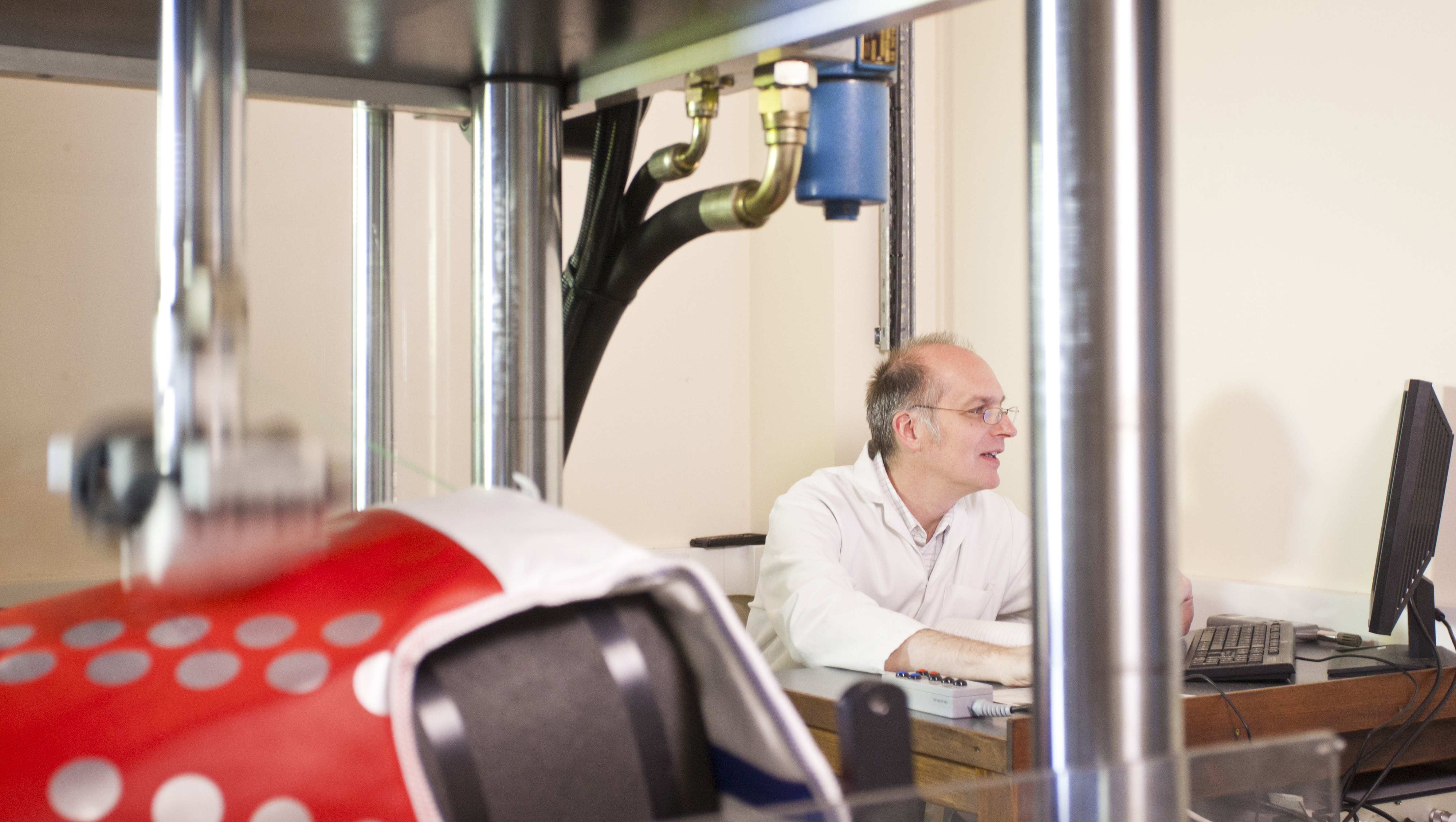 Taekwondo vests undergoing stress testing