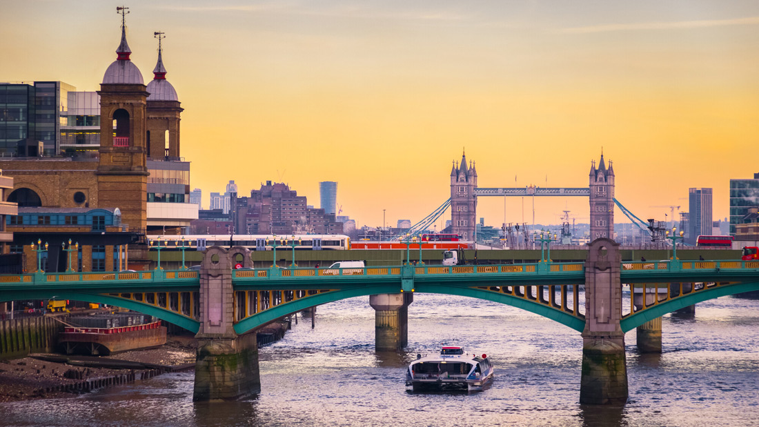 Thames Clipper on the Thames