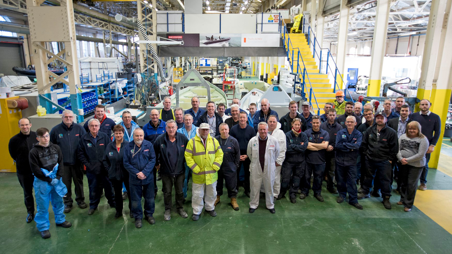 Image of small boat expertise team