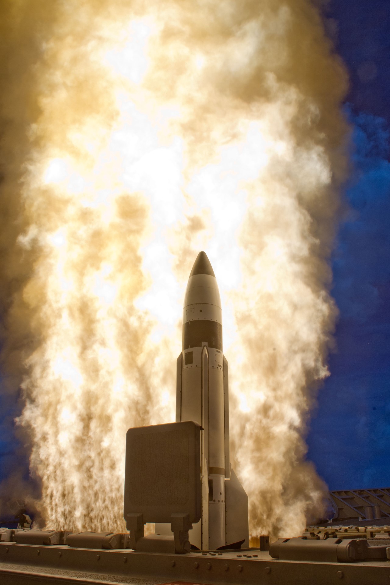 An SM-3 Block 1B interceptor is launched from the USS Lake Erie during an MDA test and successfully intercepted a complex short-range ballistic missile target off of the coast of Kauai, Hawaii, Sept. 18, 2013. U.S. Navy photo.