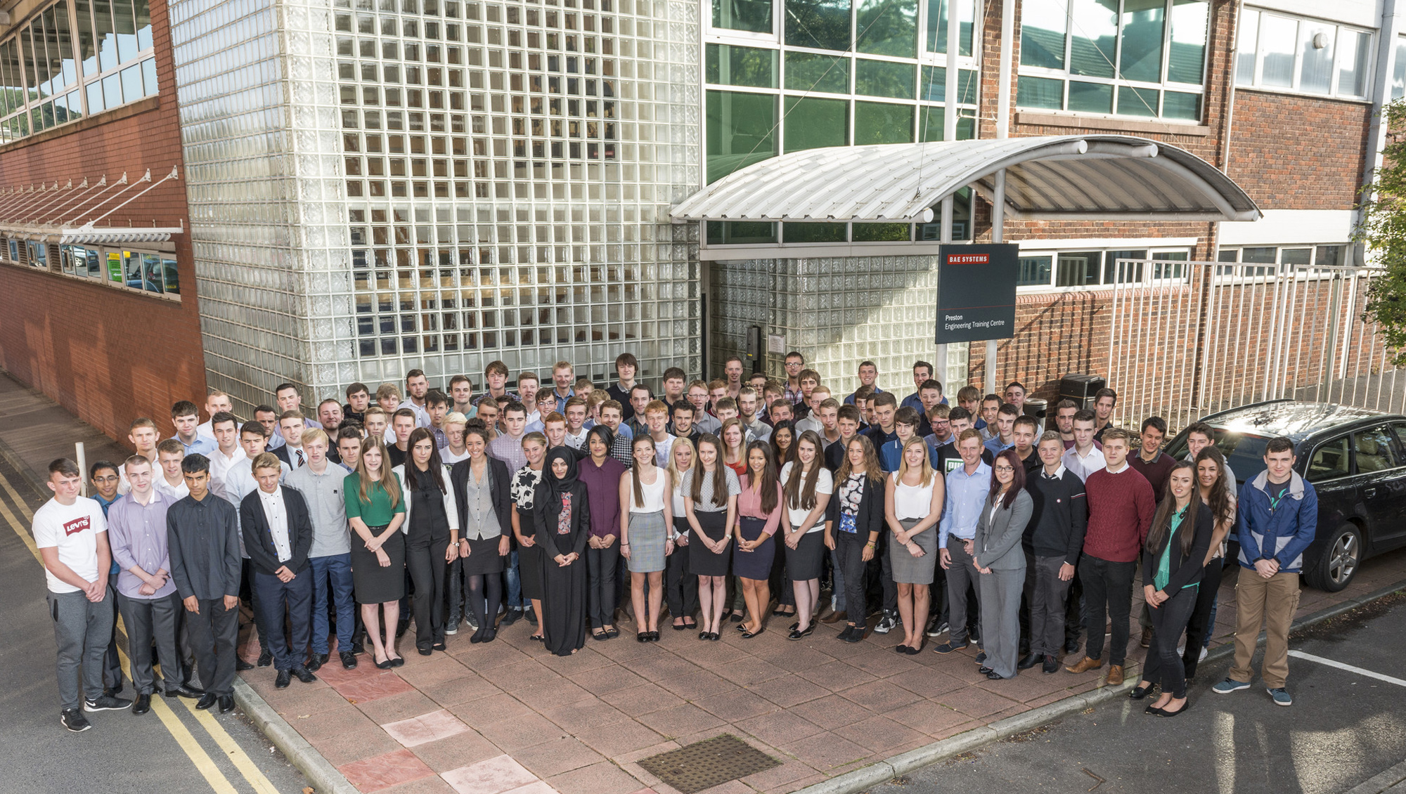 More than 150 young people start their careers within our military aircraft division.