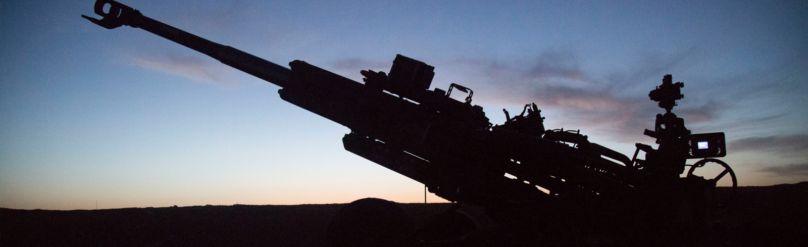 M777 US Army - Iraq: US Army Photo by Spc Jaquan Turnbow