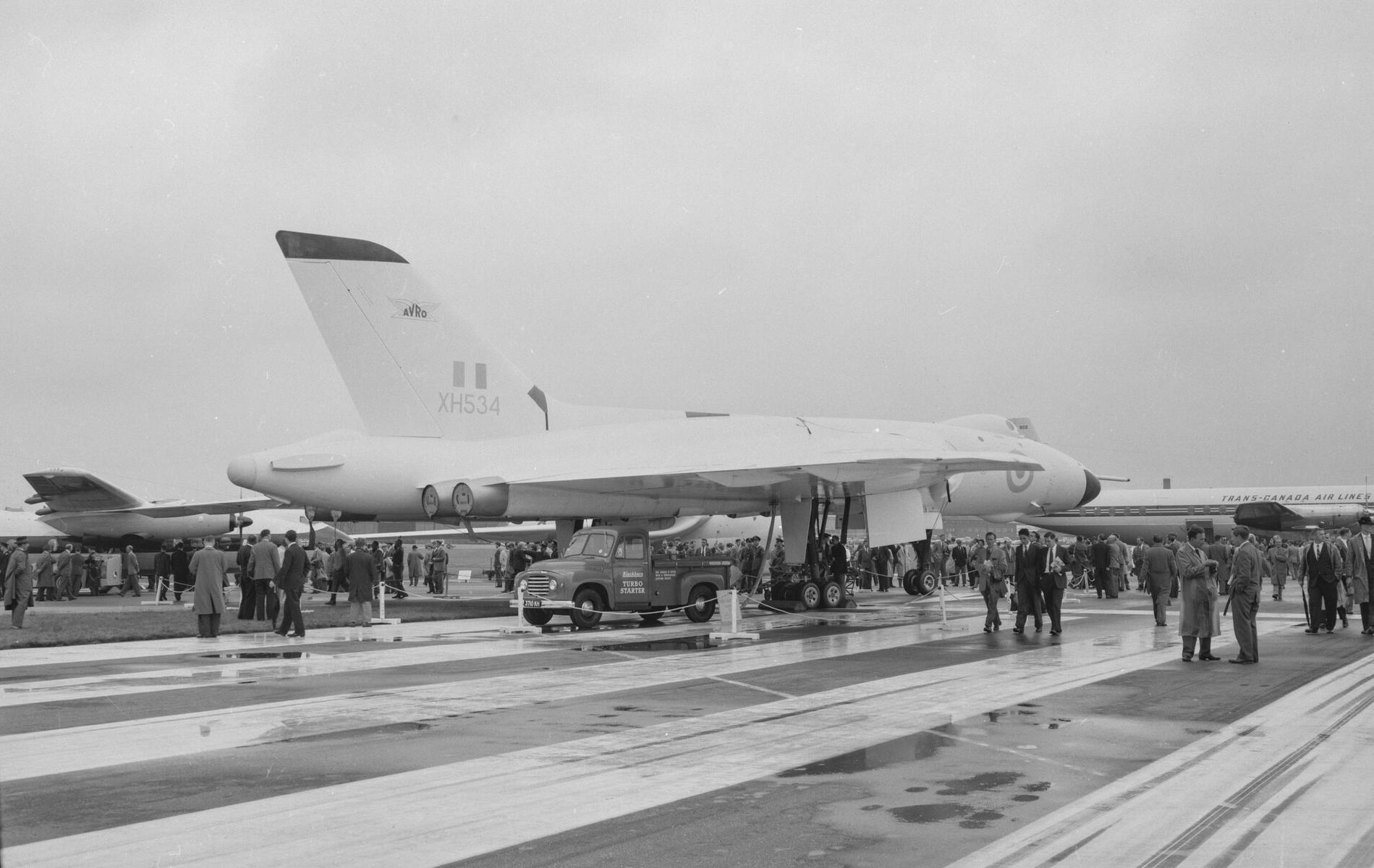 Avro Vulcan, with air starter truck at Farnbrorough Air Show, September 1960.