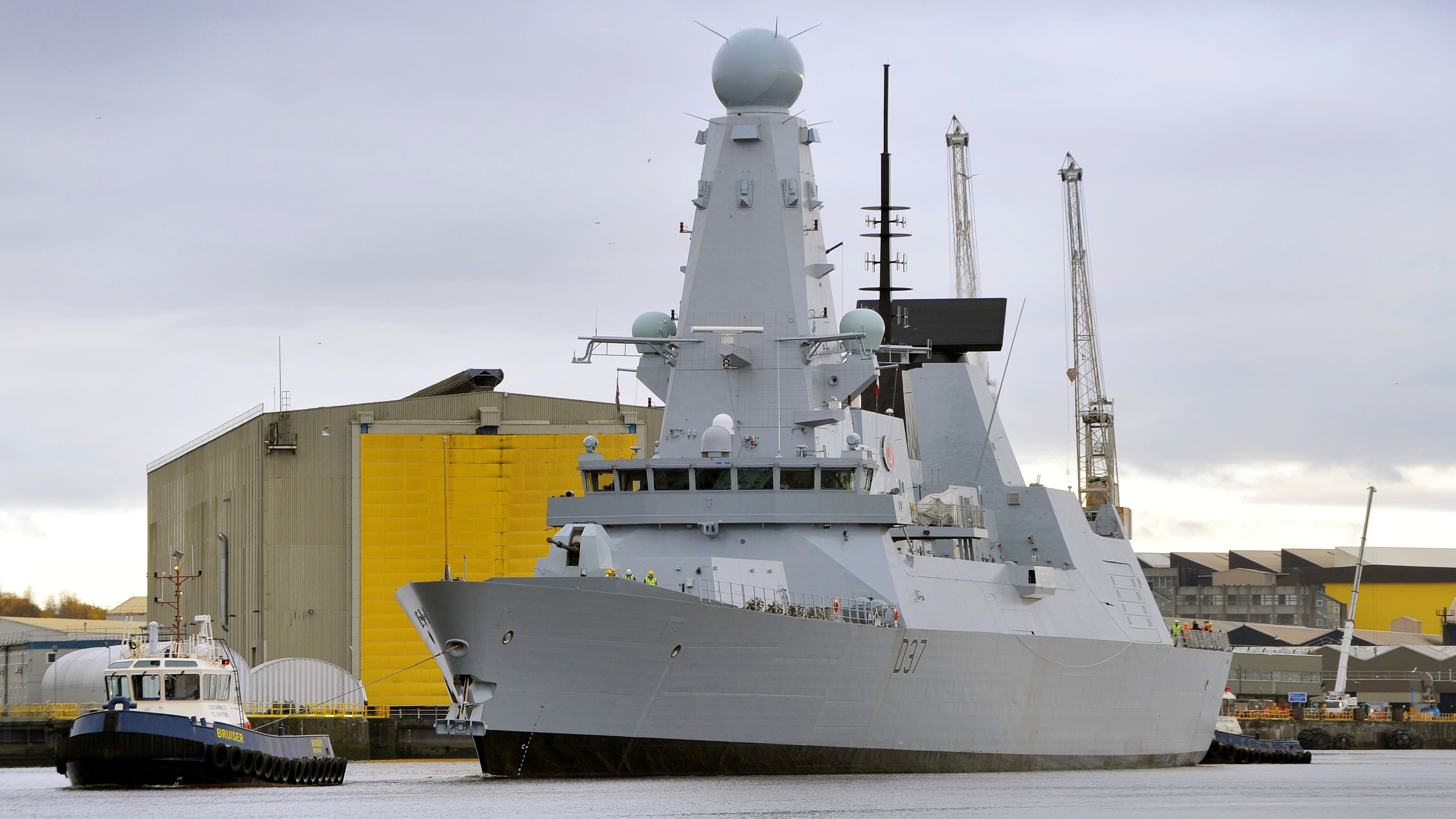 Duncan departs for sea trials