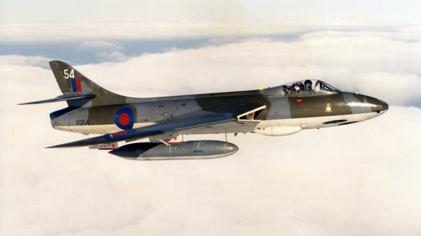 Hawker Hunter FGA.9 (XG154) air to air Hawker Hunter FGA.9 (XG154) air to air