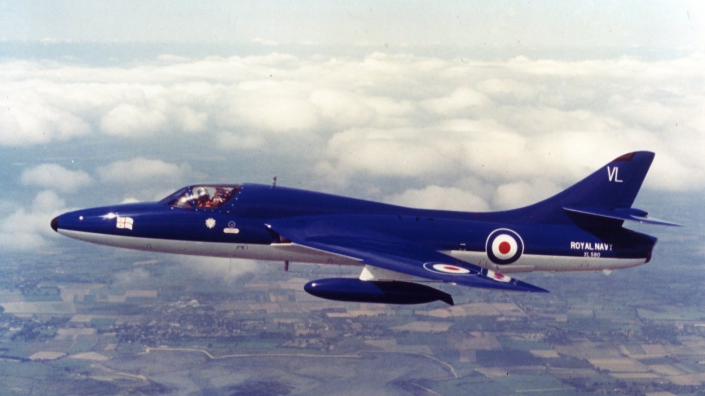 Hawker Hunter T Mk.8 RN (XL580) air to air Hawker Hunter T Mk.8 RN (XL580) air to air