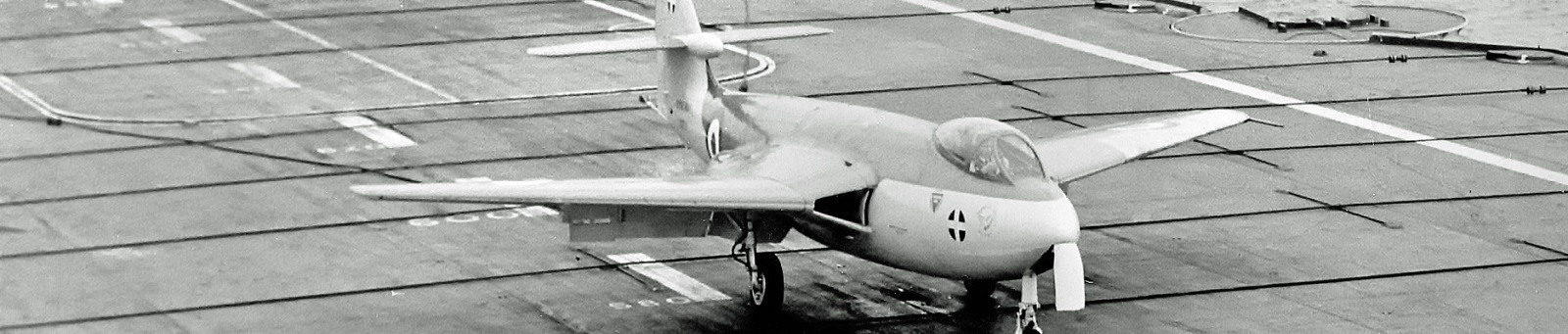 Hawker P1052