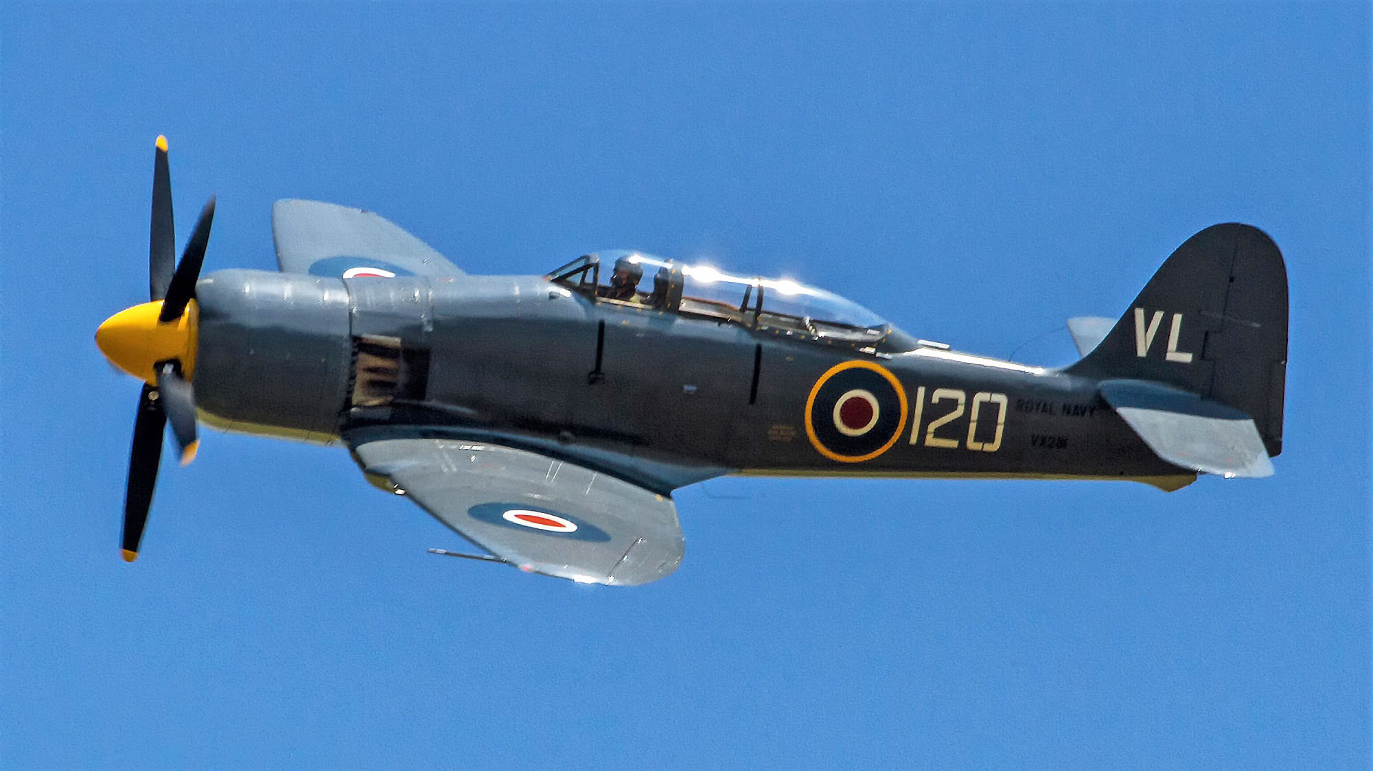 Hawker Sea Fury T20 VX281 G-RNHF Hawker Sea Fury T20 VX281 G-RNHF