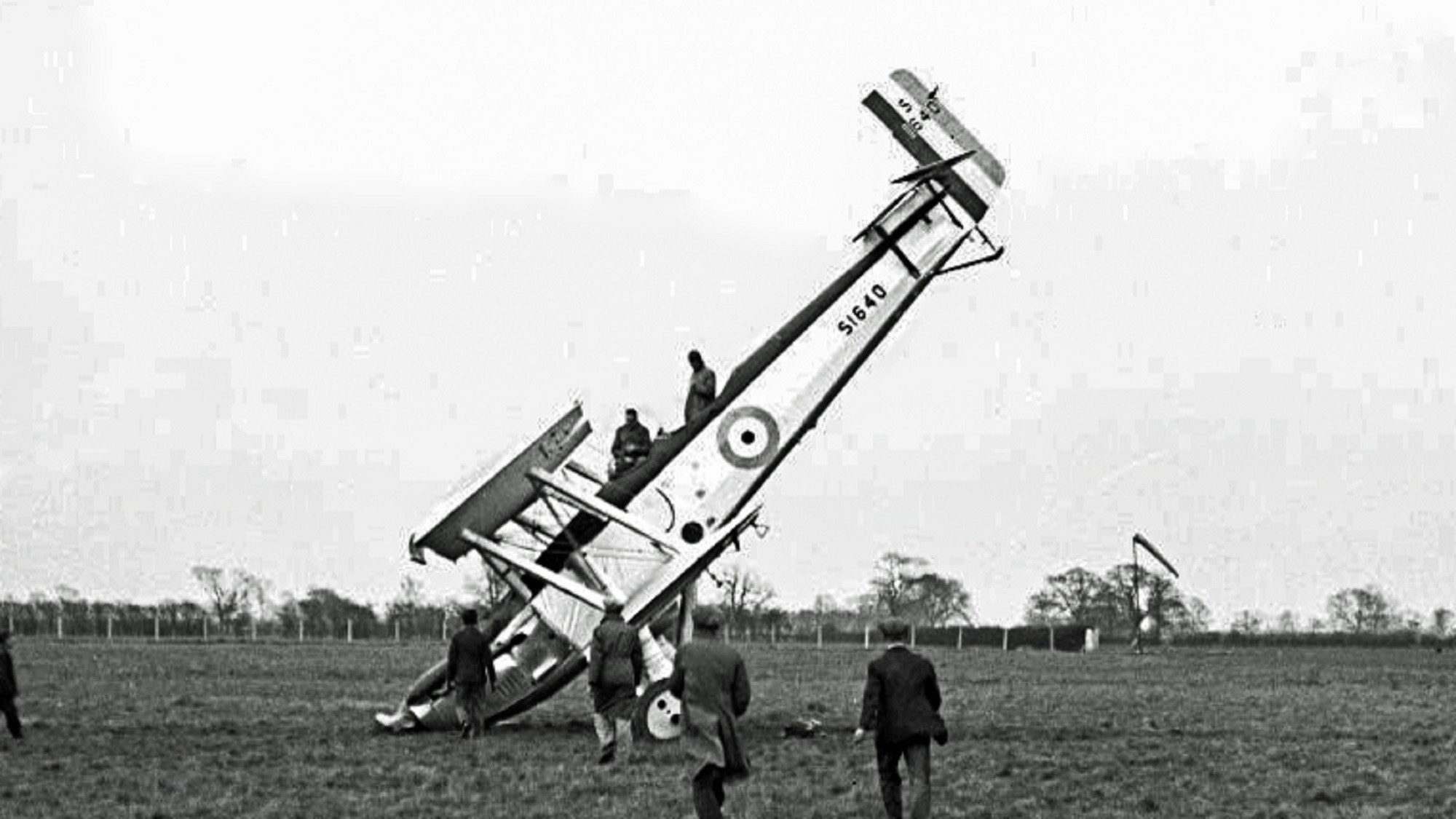 Blackburn B-3 S1640 after accident Blackburn B-3 S1640 after accident