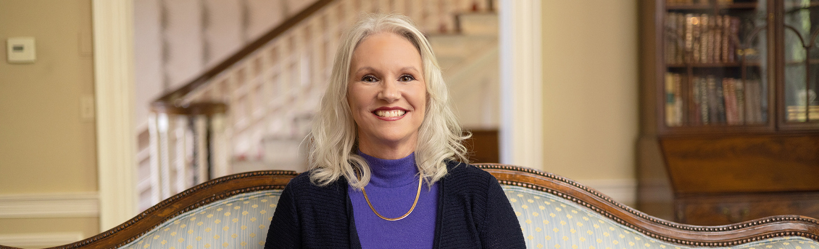 Holston employee Lisa Kincer